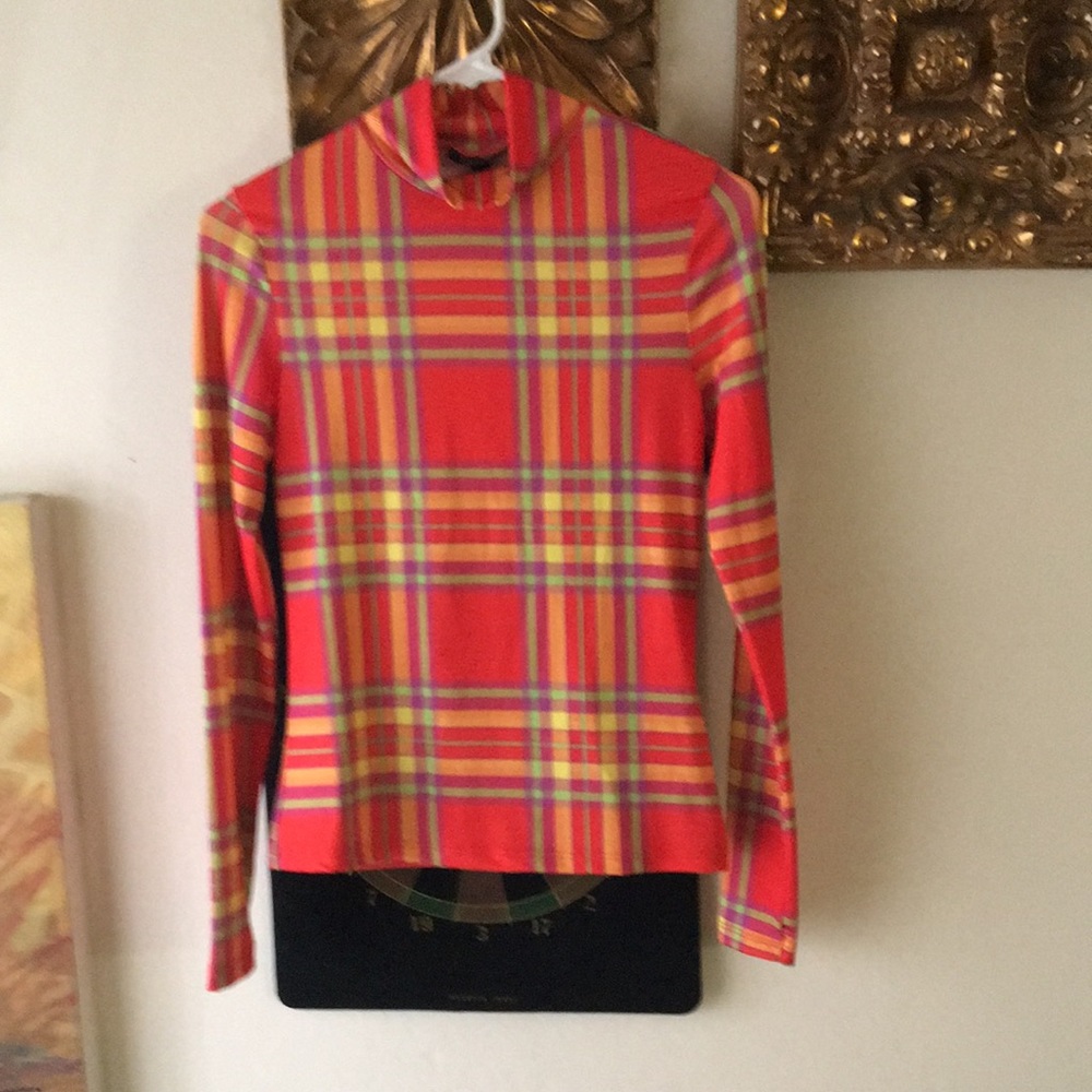 Pull Over Top, Beautiful Colors